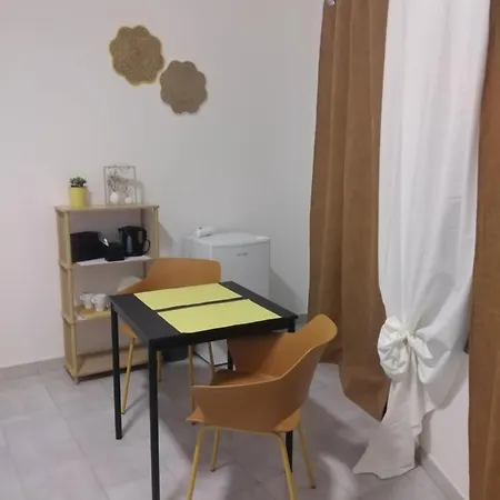 Casa Amarela * Одиашере